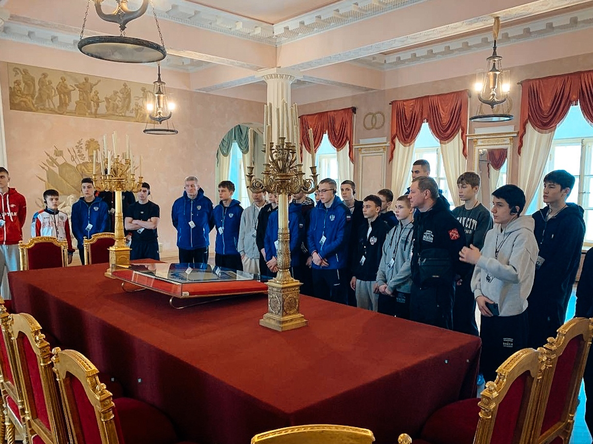 Молодые боксеры Челябинской области готовятся к международной матчевой встрече в составе сборной России