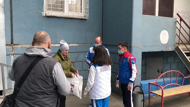 Челябинцы получили адресную помощь