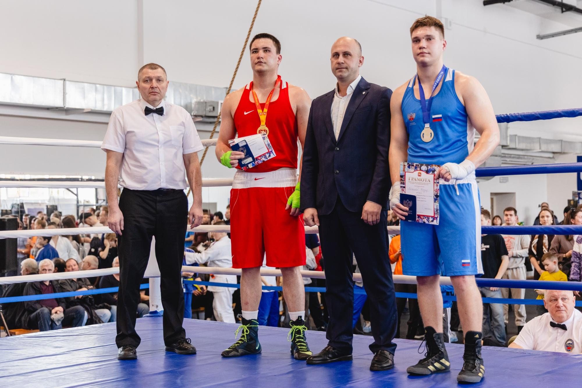 В Челябинске завершился чемпионат области по боксу В Челябинске завершился чемпионат области по боксу