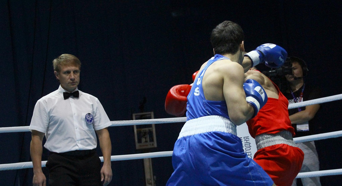 Эдуард Абзалимов вышел в полуфинал чемпионата России в Якутске 