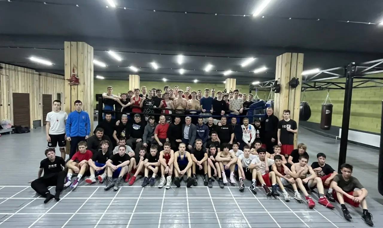 В Челябинской области идет активная подготовка молодых боксеров к предстоящим  Первенствам региона в разных возрастных группах
