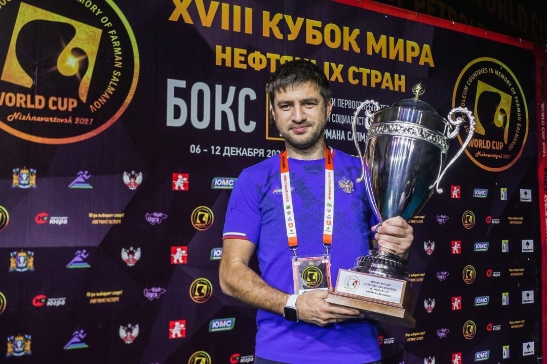 Зеркальный кошмар: почему левши доминируют в боксе?