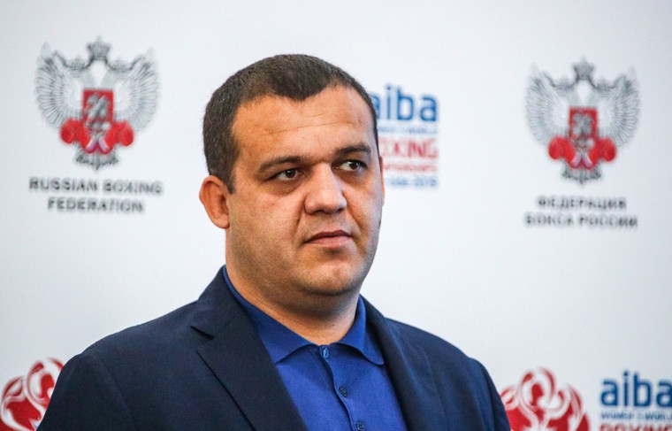 Поздравление с днем рождения Умара Назаровича Кремлева, Генерального секретаря Федерации бокса России! 