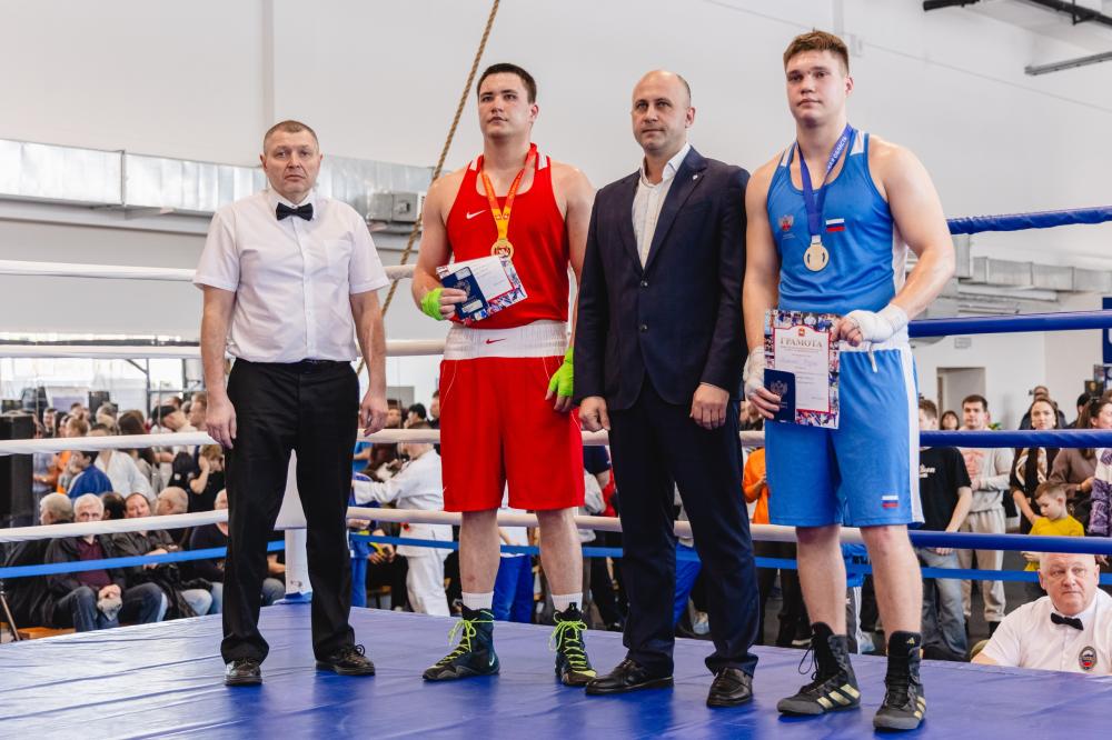В Челябинске завершился чемпионат области по боксу