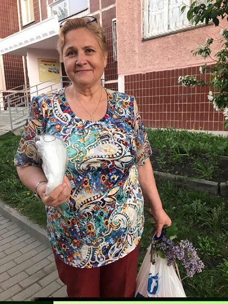 Жители и ветераны спорта Челябинска получили адресную помощь в виде одноразовых масок и дезинфекторов