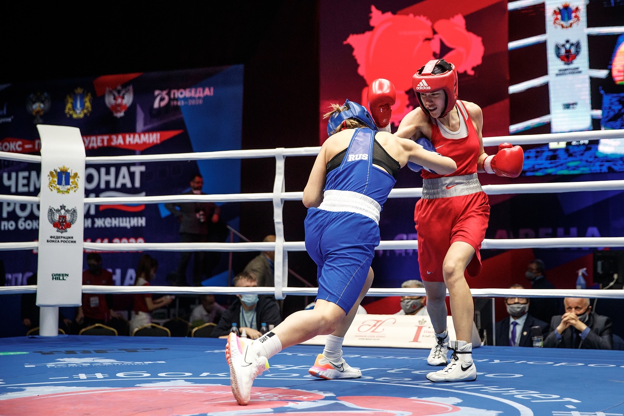 Спортсменки Челябинской области завоевали три медали на чемпионате России по боксу