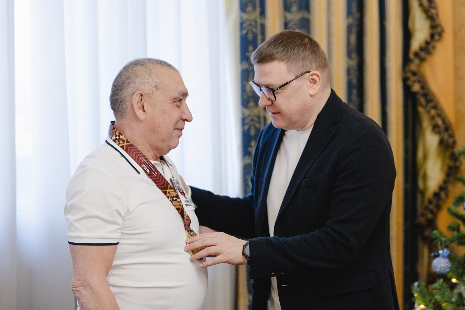 Боксеры Челябинской области приняли участие в предновогоднем чаепитии у губернатора региона